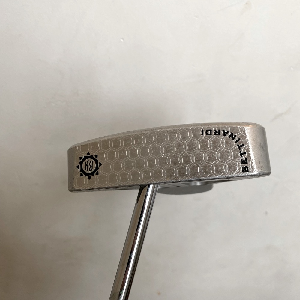 Bettinardi the hawk putter
